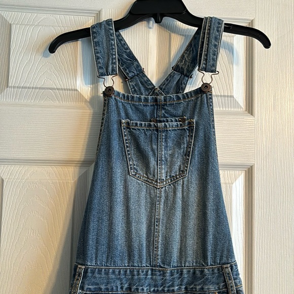 American Rag overalls - Picture 2 of 7